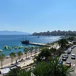 Apartment Sea Breeze Sarandë